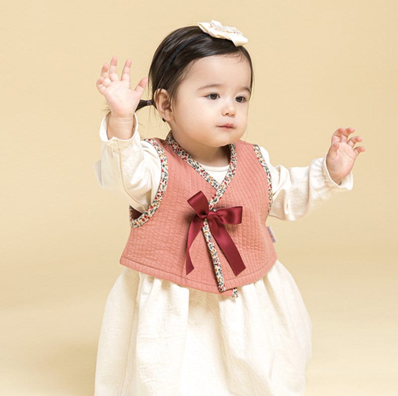 Ada Traditional Korean Everyday Wear Daily Cotton Dress Hanbok for Girls